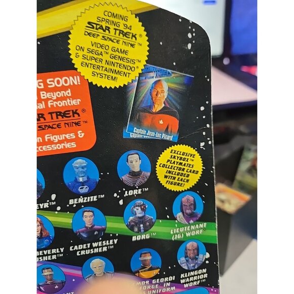 1993 Playmates STAR TREK Captain Scott Action Figure - Picture 4 of 6